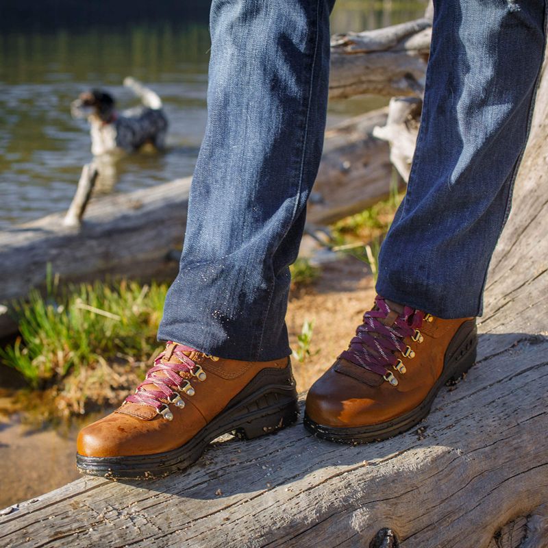 Ariat Barnyard Lace Waterproof Boot Marron Femme | OCM-94795509